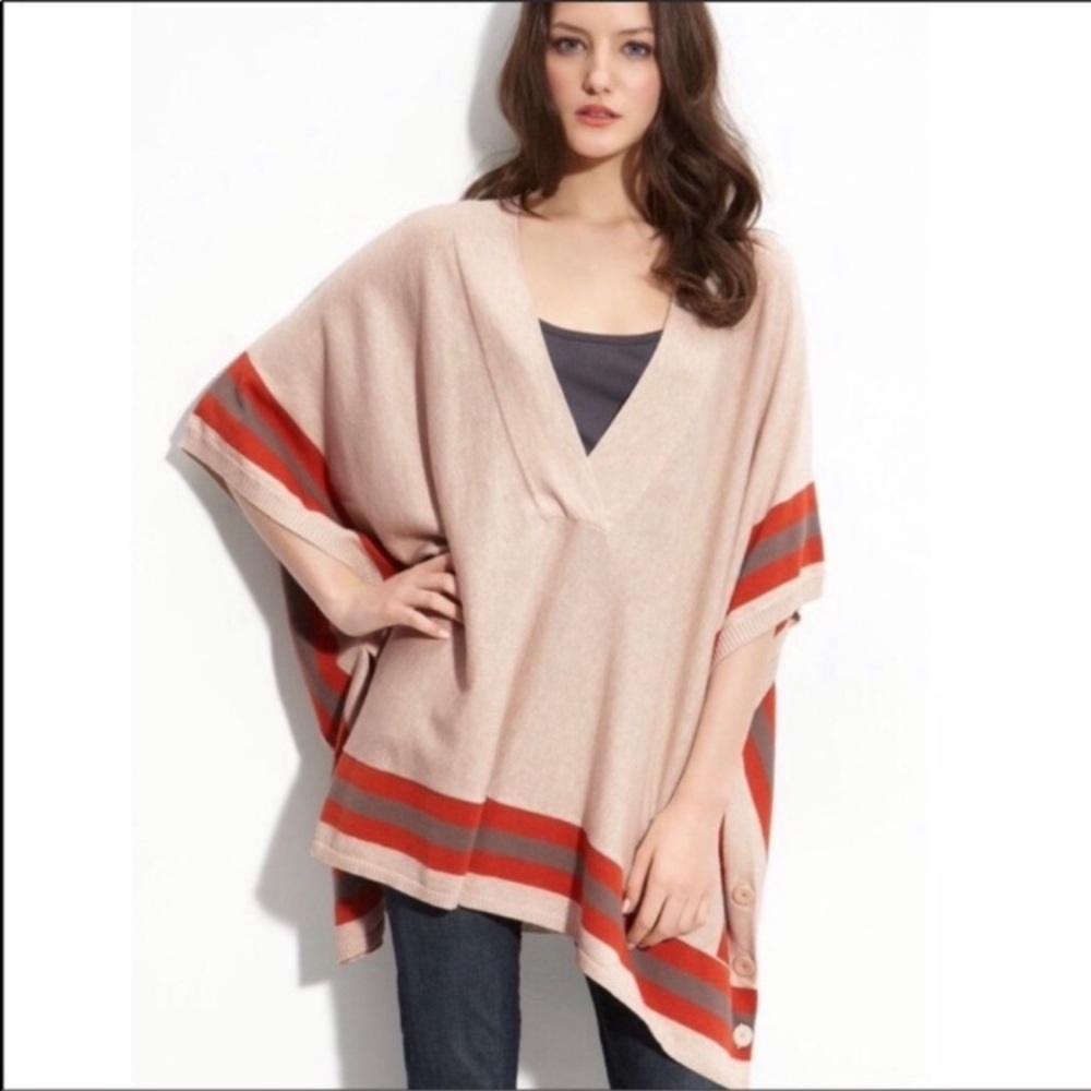 Hinge Oversized Poncho Size M/L Cream with Red brown‎ stripe and buttons